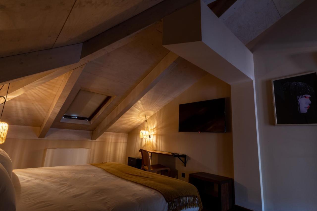 No-Mad Green Hotel Molinaseca Bagian luar foto
