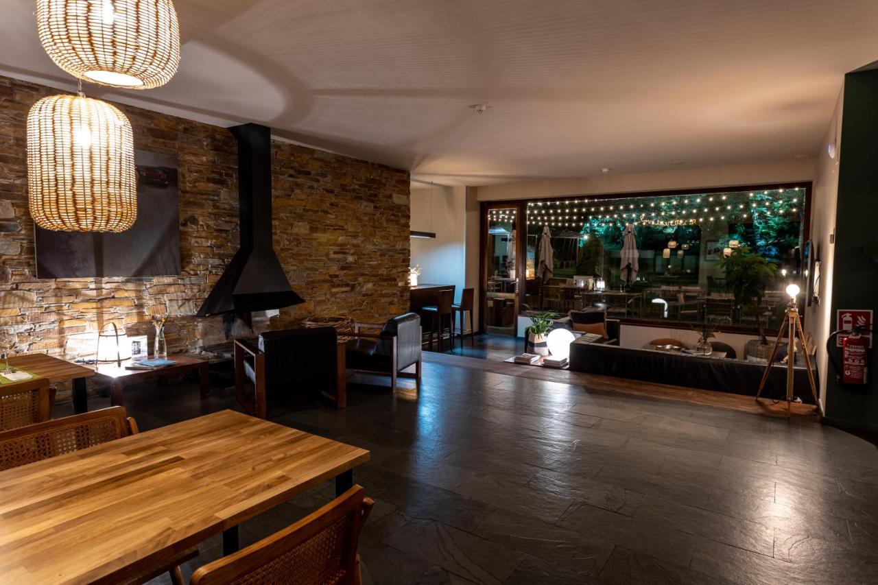 No-Mad Green Hotel Molinaseca Bagian luar foto
